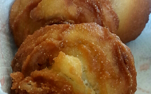 Bolinho de flocão de arroz (orelha de macaco)