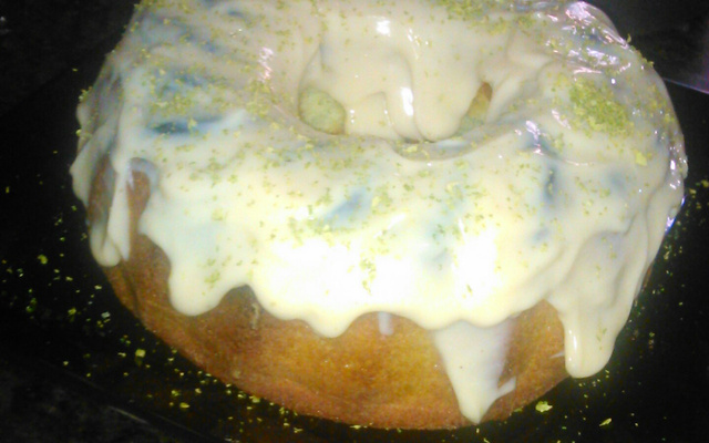 Bolo verde de limão