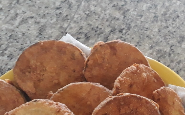 Berinjela à milanesa