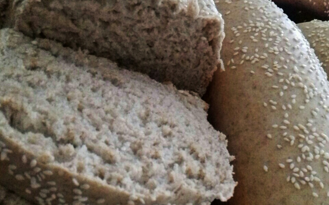 Pão light vegano caseiro enriquecido