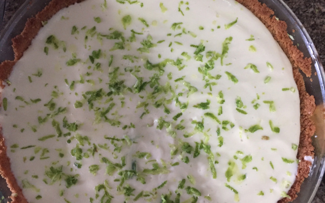 Torta de limão com chocolate branco