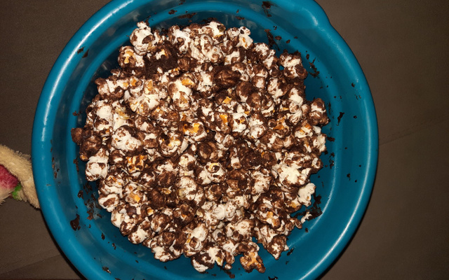 Pipoca doce de chocolate