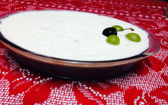 Sobremesa de uva delícia