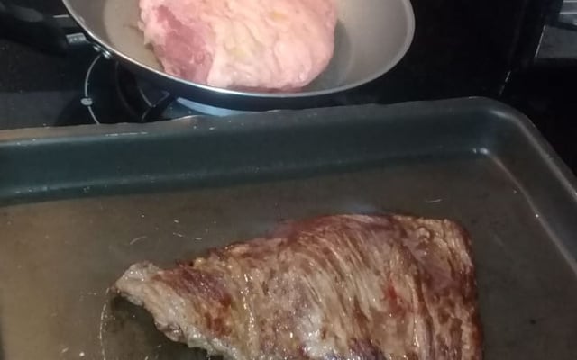 Churrasco de fogão (Fraldinha na frigideira)