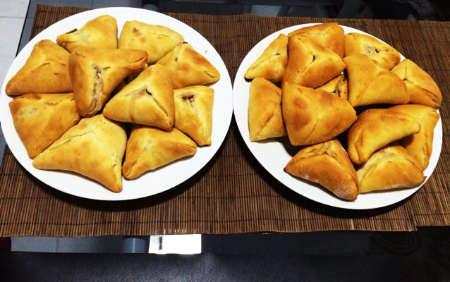 Esfiha de carne adaptada (receita turca)