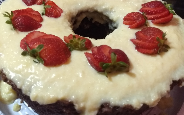 Bolo simples de chocolate