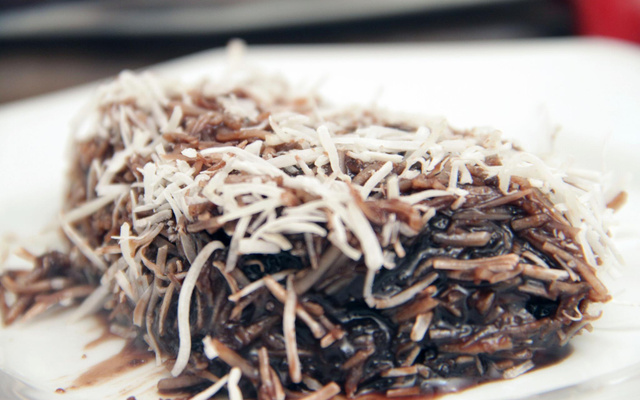 Bolo de chocolate com côco