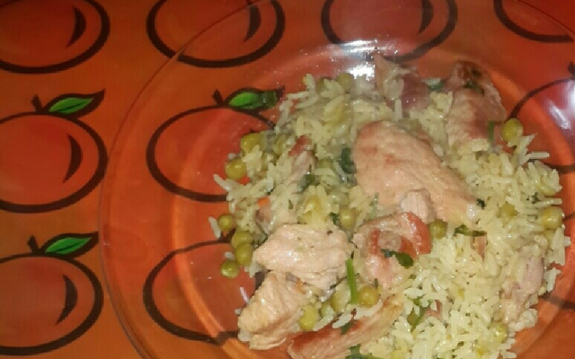 Arroz com carne de porco