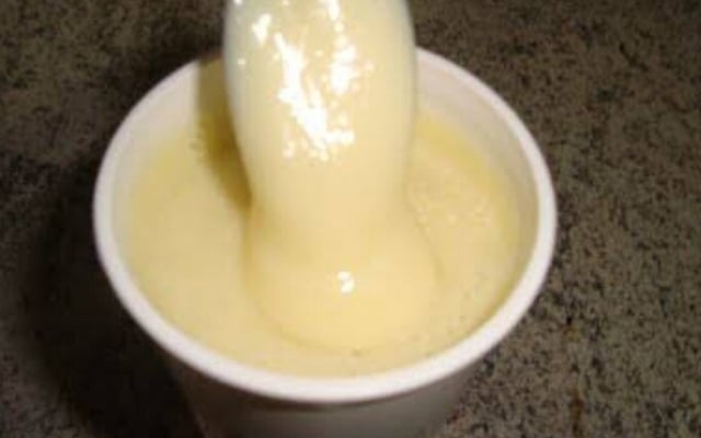 Leite condensado caseiro sem leite em pó