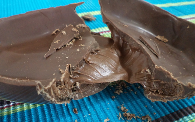 Ovo de Páscoa recheado de Nutella