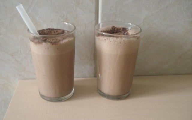 Milk shake de chocolate caseiro