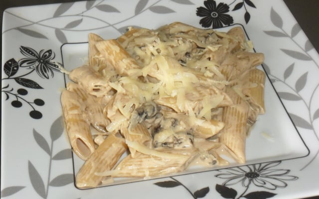 Penne ao molho funghi