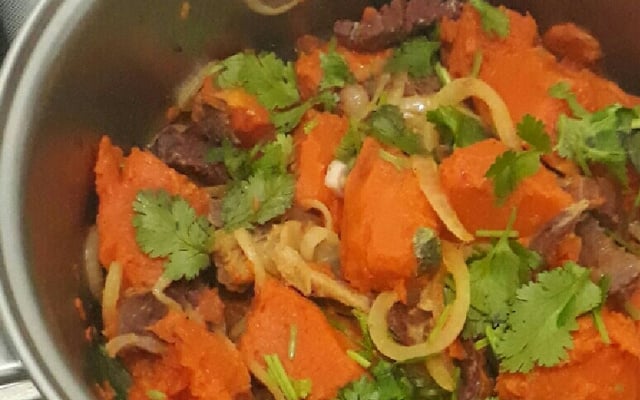 Lascas de carne seca com abóbora