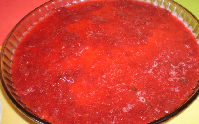 Sobremesa refrescante de morangos da Lú