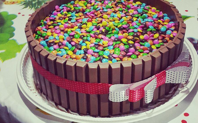 Bolo de Kit Kat à minha moda
