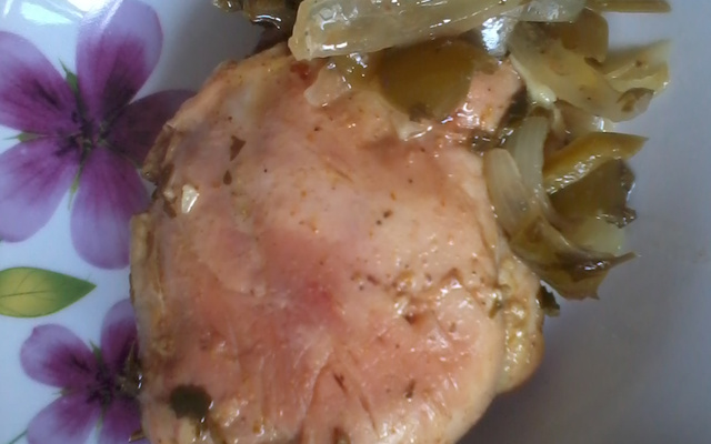 Sobrecoxas de frango na cerveja