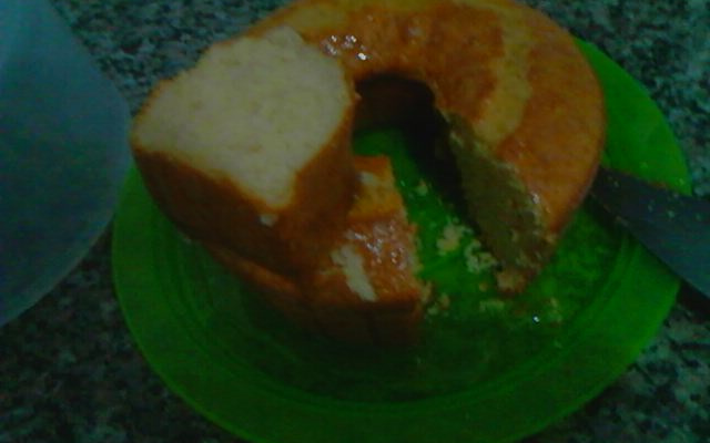 Bolo de leite de coco de liquidificador
