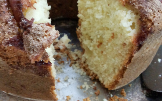 Bolo de iogurte com maçã e canela