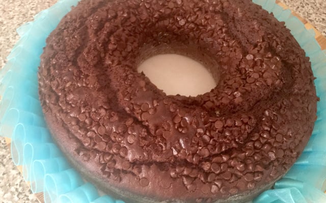Bolo de chocolate com iogurte de liquidificador
