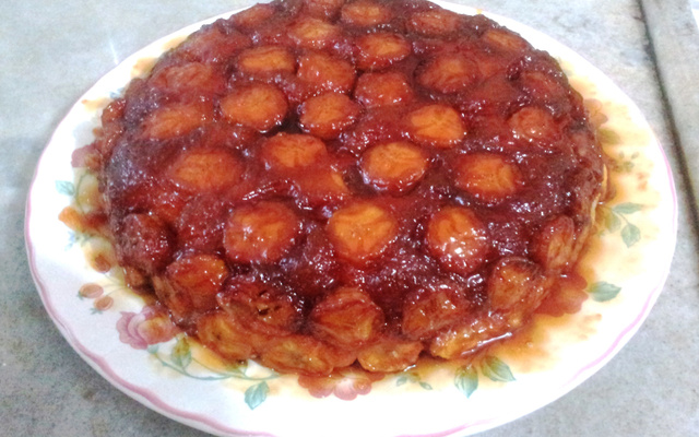Torta de banana caramelizada