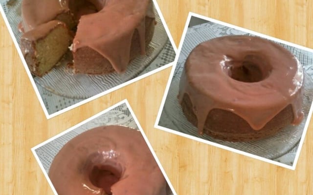 Bolo simples com cobertura de goiabada