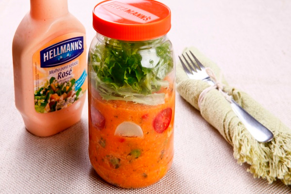 Cuscuz Paulista no pote