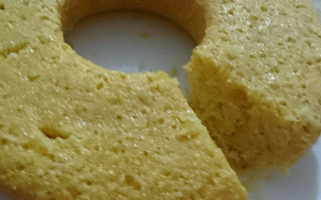 Bolo de milho com coco