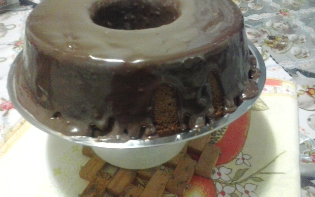 Bolo de Cenoura com brigadeiro da Celeste