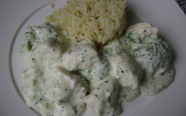 Frango ao creme de brócolis