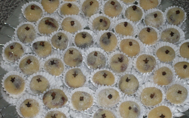 Docinhos com uva passa