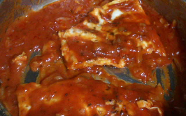 Ovo frito com todos os temperos