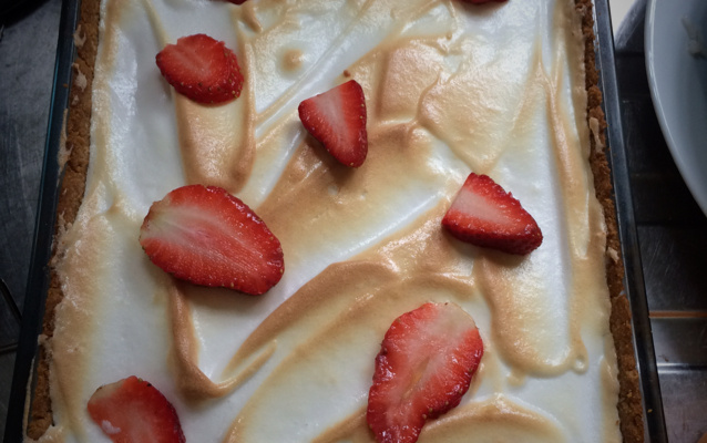 Torta de morango fácil