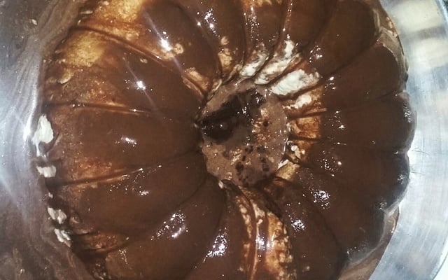 Sorvete de pudim com chocolate