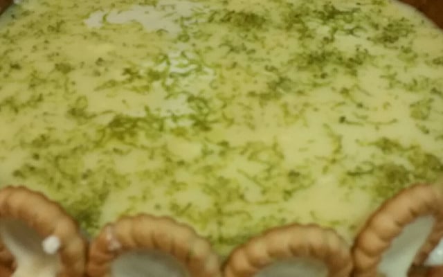 Torta de limão com chocolate branco