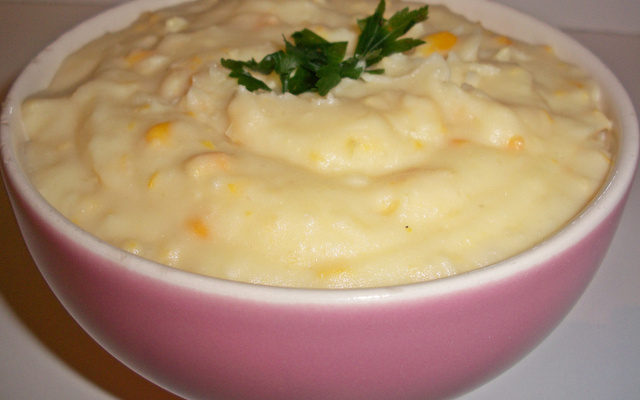 Purê saboroso com milho verde