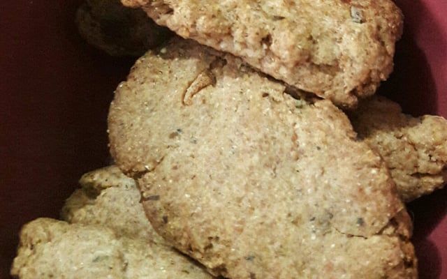 Biscoito salgado 100% integral