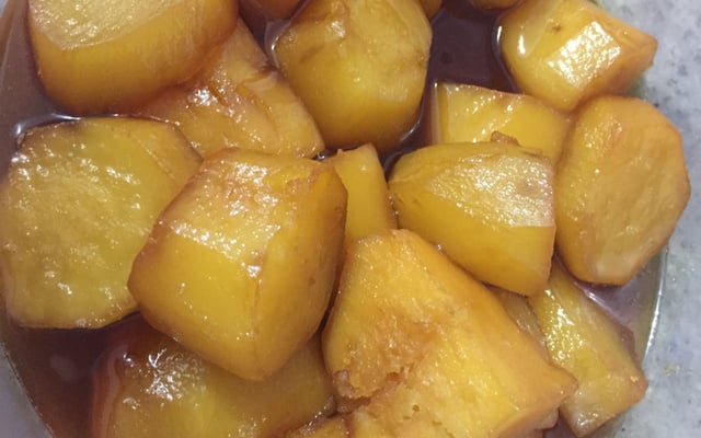 Batata doce em calda