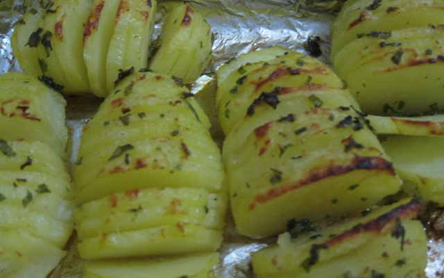 Batatas hasselback