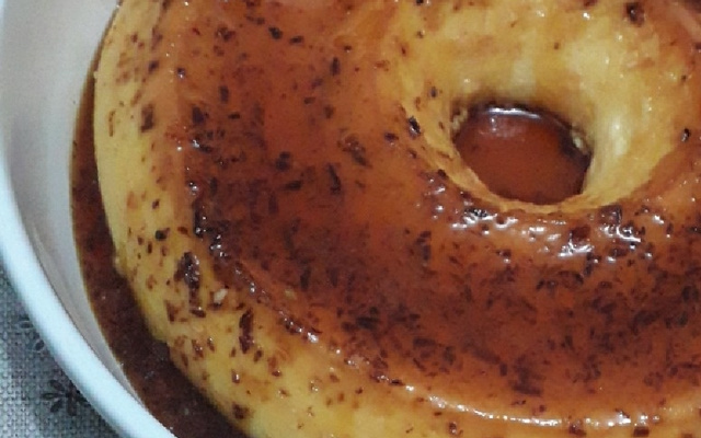 Pudim de leite em pó com coco