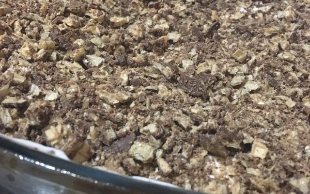 Pavê de wafer coberto de chocolate da Vivian