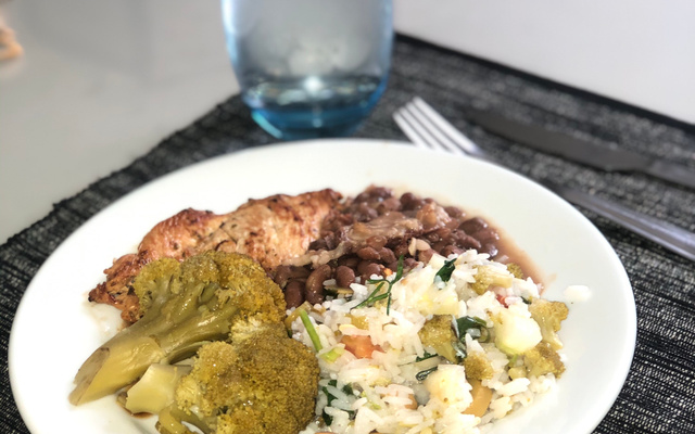 Salada de arroz integral