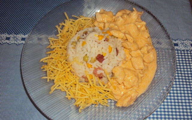 Estrogonofe de frango da Kalil