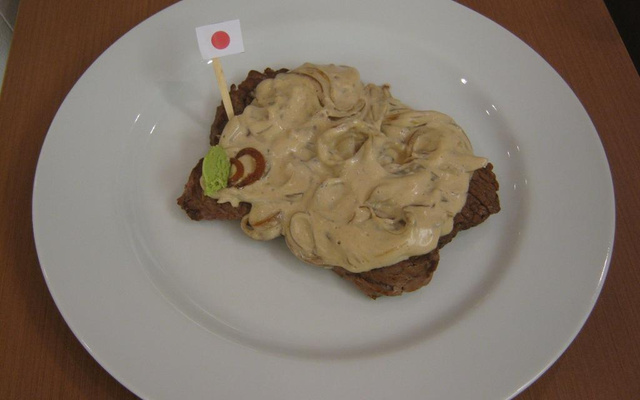 Bife acebolado à Japão