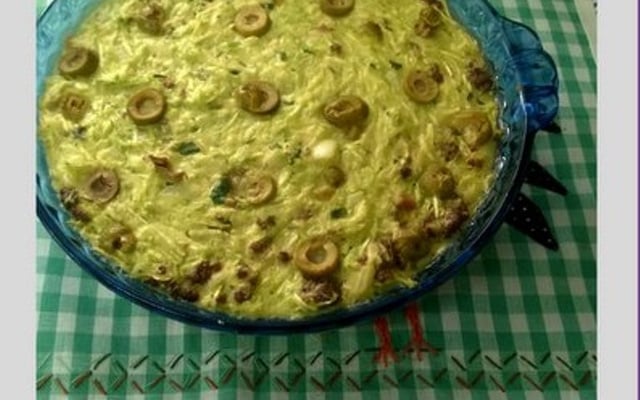 Torta de abobrinha com linguiça