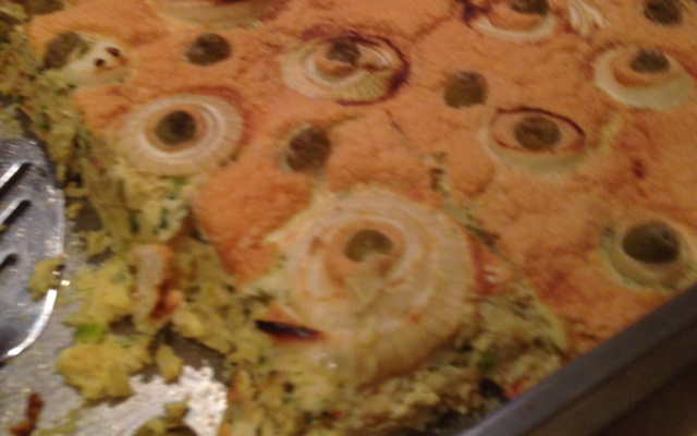 Torta capixaba diferente (com repolho e atum) - Semana Santa