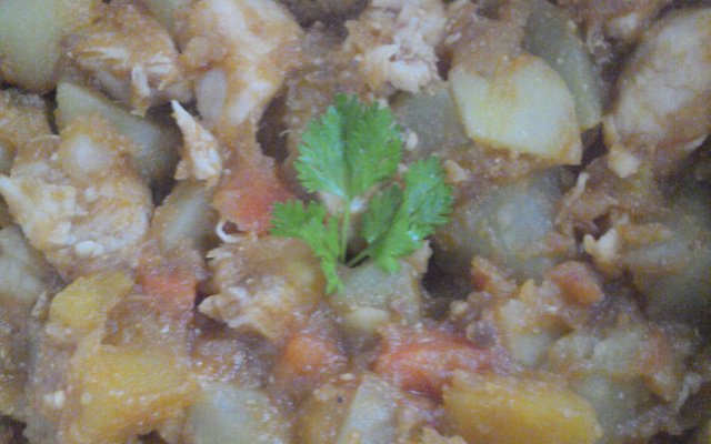 Peito de frango com legumes