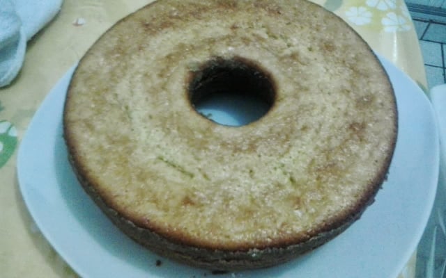 Bolo de laranja com casca