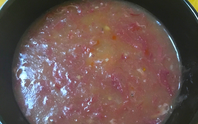 Sopa de aipim com carne seca