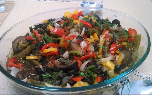 Salada de berinjela no forno