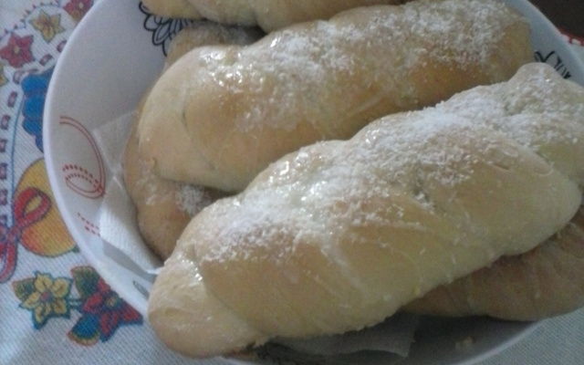 Rosca trançada doce